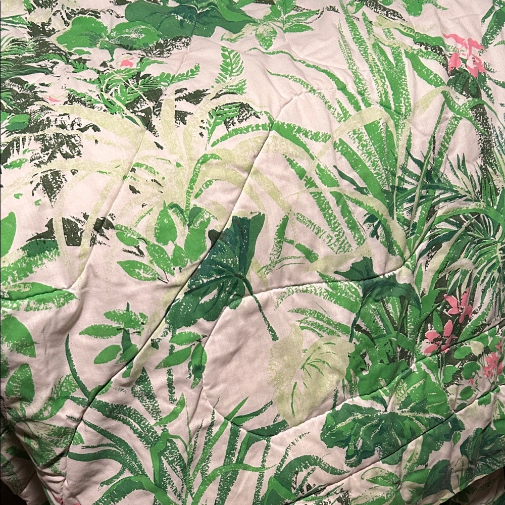 Lush Green Botanical Comforter